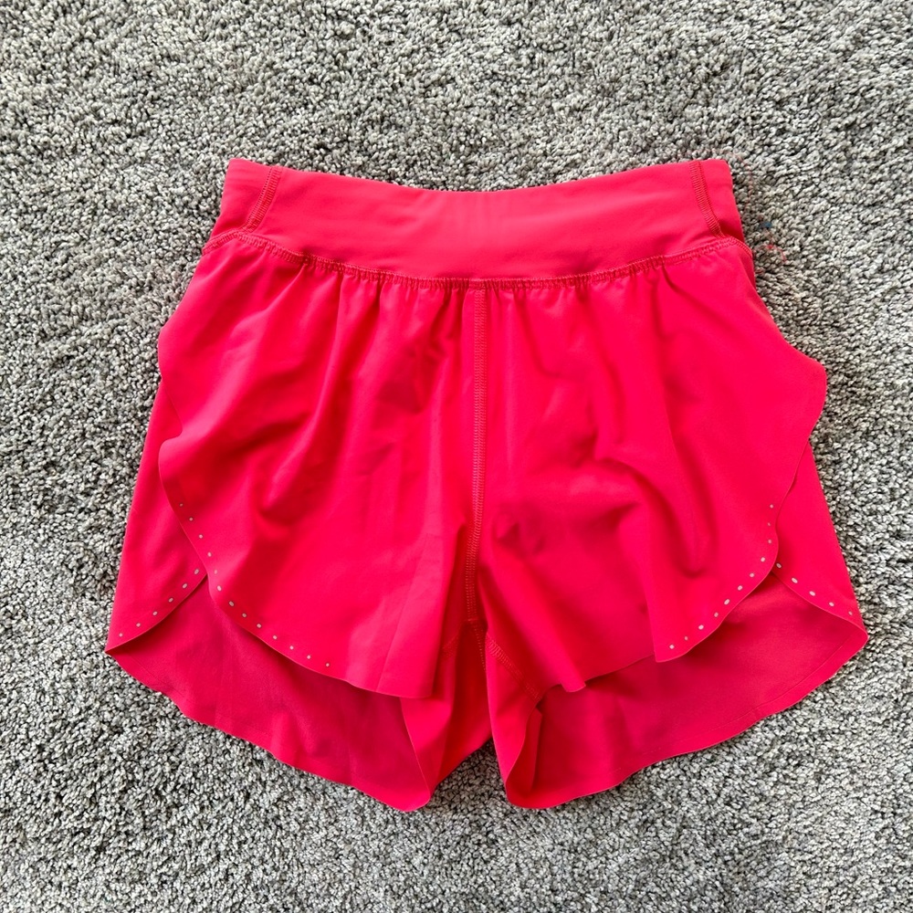LULULEMON FAST AND FREE SHORTS